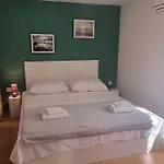 Evala * سبليت